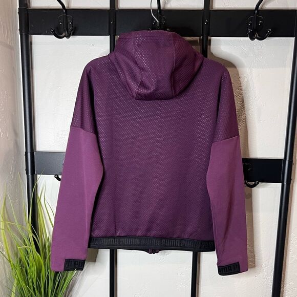 Puma Zip up hooded jacket fleece lined Plum size medium - Picture 3 of 16